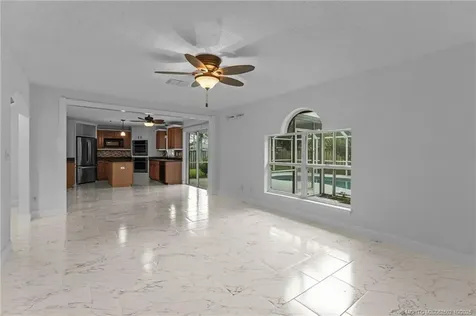 2452 SE Victory Avenue Port St Lucie FL 34952