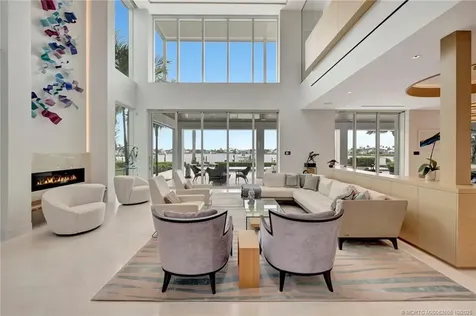 6900 SE Harbor Circle Stuart FL 34996