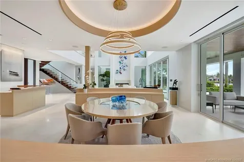 6900 SE Harbor Circle Stuart FL 34996