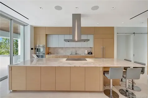 6900 SE Harbor Circle Stuart FL 34996