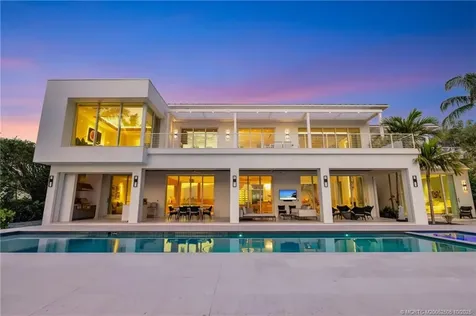 6900 SE Harbor Circle Stuart FL 34996