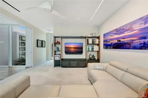 6900 SE Harbor Circle Stuart FL 34996