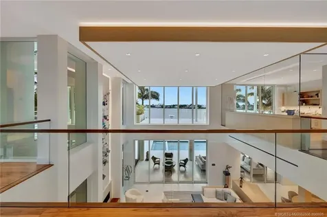 6900 SE Harbor Circle Stuart FL 34996