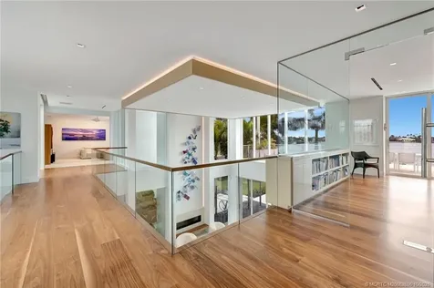 6900 SE Harbor Circle Stuart FL 34996