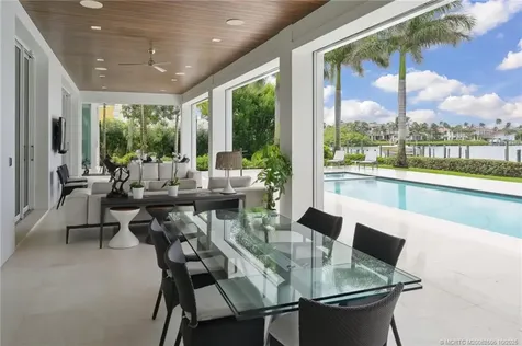 6900 SE Harbor Circle Stuart FL 34996