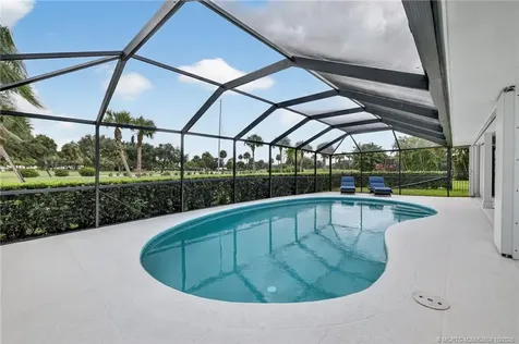 3353 SE Fairway E Stuart FL 34997
