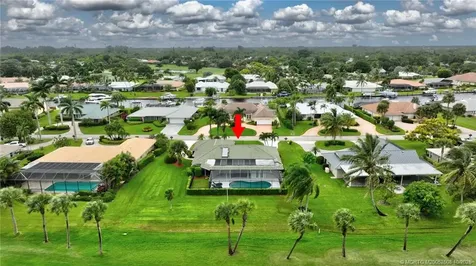 3353 SE Fairway E Stuart FL 34997
