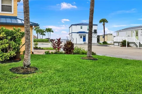 10751 S Ocean Drive Jensen Beach FL 34957