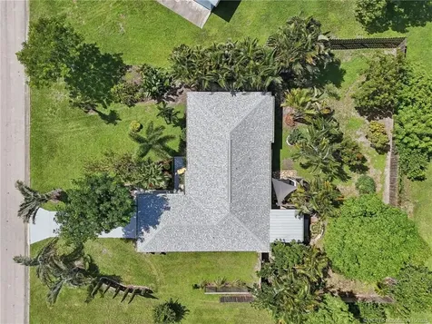 1871 SE Wexford Court Port St Lucie FL 34952