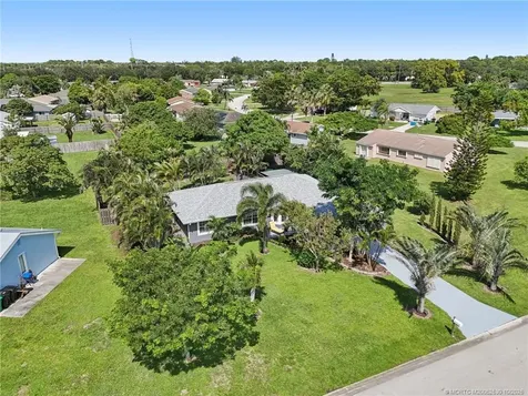 1871 SE Wexford Court Port St Lucie FL 34952