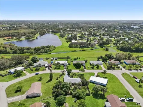 1871 SE Wexford Court Port St Lucie FL 34952