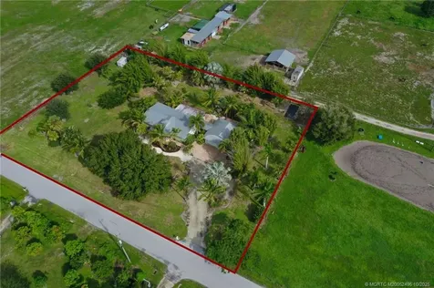 2523 SW Horseshoe Trail Palm City FL 34990