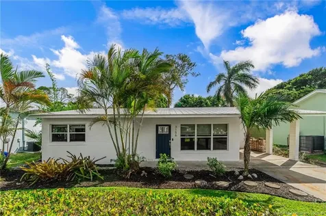 3156 SE Mimosa Street Stuart FL 34997