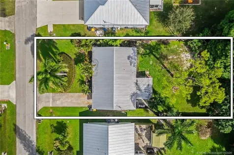 3156 SE Mimosa Street Stuart FL 34997