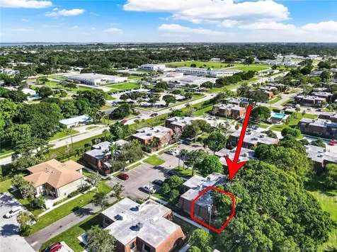 1458 N Lawnwood Circle Fort Pierce FL 34950