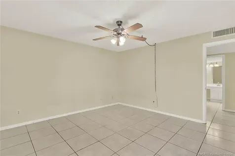 1458 N Lawnwood Circle Fort Pierce FL 34950
