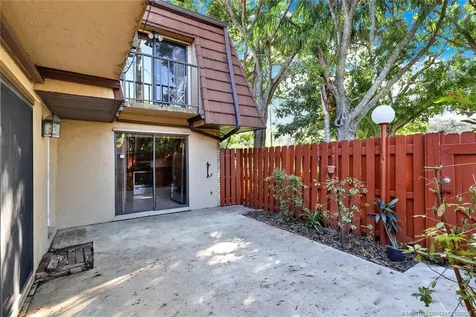 1458 N Lawnwood Circle Fort Pierce FL 34950