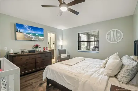 838 SE Cavern Avenue Port St Lucie FL 34983