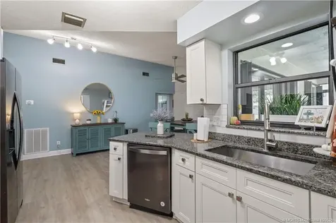 838 SE Cavern Avenue Port St Lucie FL 34983