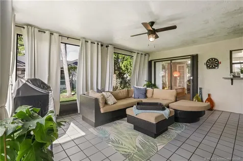 838 SE Cavern Avenue Port St Lucie FL 34983