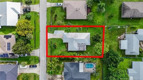 838 SE Cavern Avenue Port St Lucie FL 34983