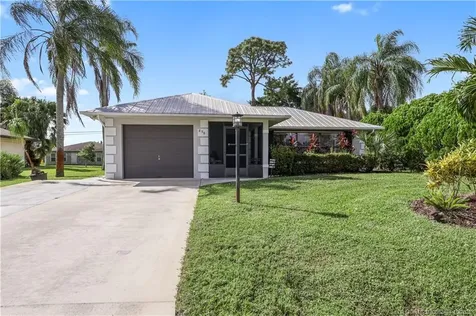 838 SE Cavern Avenue Port St Lucie FL 34983