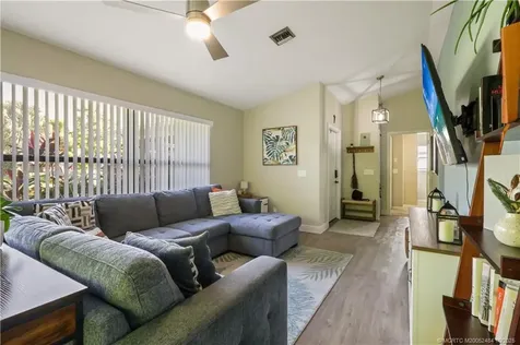 838 SE Cavern Avenue Port St Lucie FL 34983