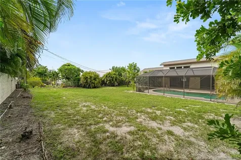 4726 SE Manatee Terrace Stuart FL 34997