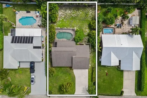 4726 SE Manatee Terrace Stuart FL 34997