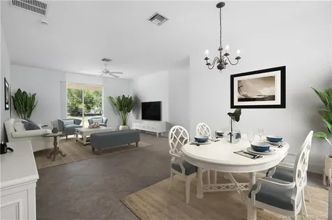 565 SW Feldman Avenue Port St Lucie FL 34953