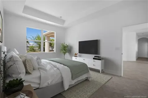 565 SW Feldman Avenue Port St Lucie FL 34953