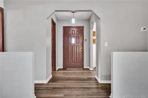 4706 SE Manatee Terrace Stuart FL 34997