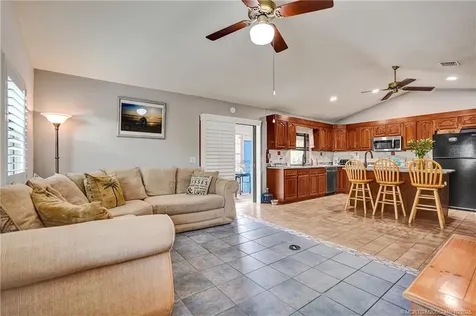 4706 SE Manatee Terrace Stuart FL 34997