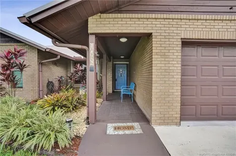 4706 SE Manatee Terrace Stuart FL 34997