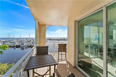 775 NW Flagler Avenue Stuart FL 34994