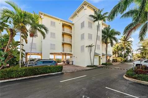 775 NW Flagler Avenue Stuart FL 34994