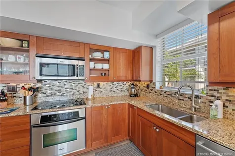 775 NW Flagler Avenue Stuart FL 34994