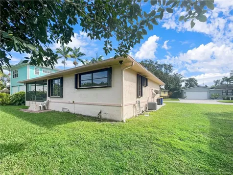 735 SW Salerno Road Stuart FL 34997