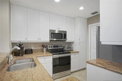 411 NE Plantation Road Stuart FL 34996