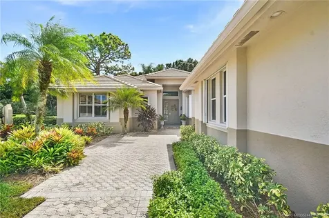 3641 SE Cambridge Drive Stuart FL 34997