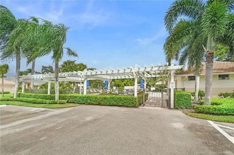 3641 SE Cambridge Drive Stuart FL 34997