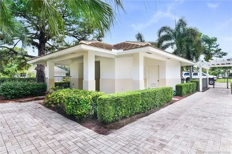 3641 SE Cambridge Drive Stuart FL 34997