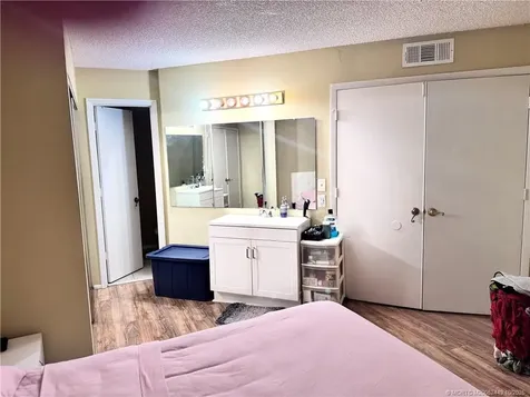 1537 SE Royal Green Circle Port St Lucie FL 34952