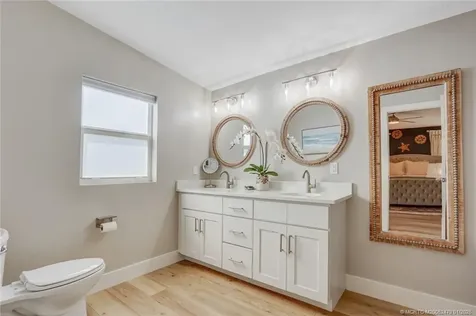 400 N Highway A1a Jupiter FL 33477