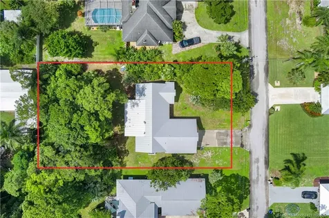 8776 SE May Terrace Hobe Sound FL 33455