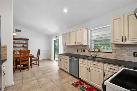 8776 SE May Terrace Hobe Sound FL 33455