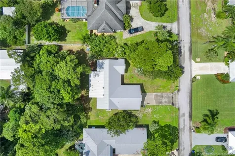 8776 SE May Terrace Hobe Sound FL 33455