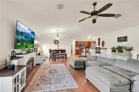 8 Nuestra Isla Fort Pierce FL 34951