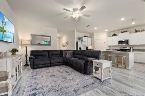 6441 NW Regent Street Port St Lucie FL 34983