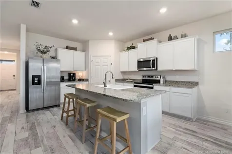 6441 NW Regent Street Port St Lucie FL 34983